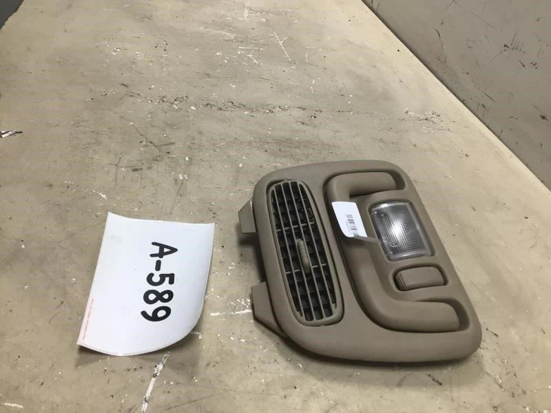 Toyota Sienna 2007 interior techo trasero derecho luz luz lámpara con rejilla OEM+ Foto 2 de 4