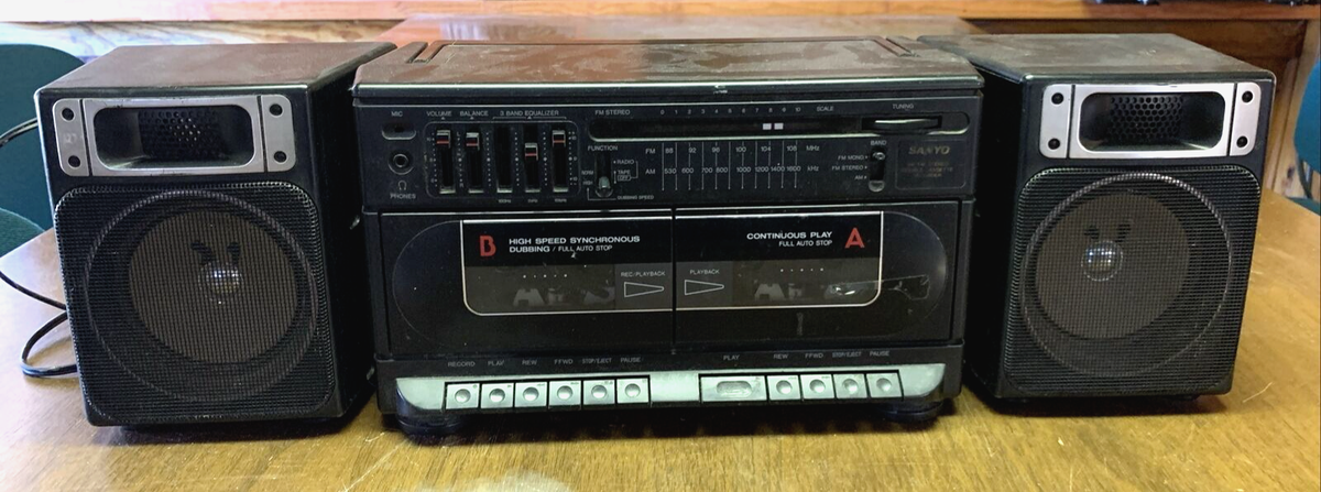 Sanyo Vintage Dual Cassette Radio Boombox Model MW 232