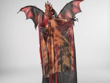 Decoración de fiesta de casa embrujada de Halloween hombre dragón negro y rojo animado de pie de 6 pies