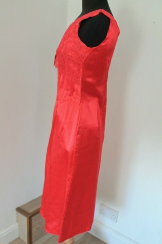 Original 1960's Vintage Cerise Satin Cocktail Dress Size 8 - Picture 4 of 6