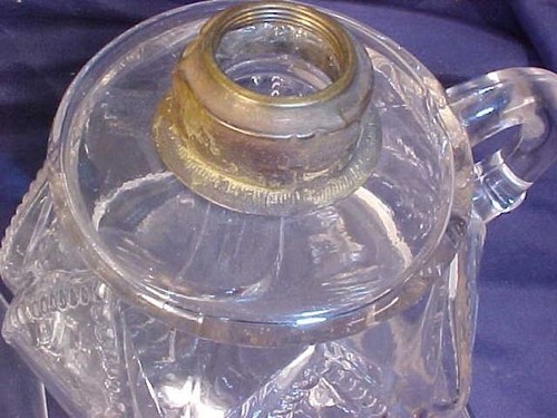 2 Findlay Glass Sweetheart Fingerhold Kerosene Lamps Clear - Picture 5 of 5