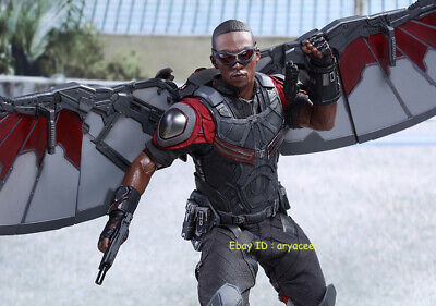 Hot Toys MMS361 Captain America: Civil War Falcon 1/6 Action Hot Toys MMS361 Captain America: Civil War Falcon 1/6 Action