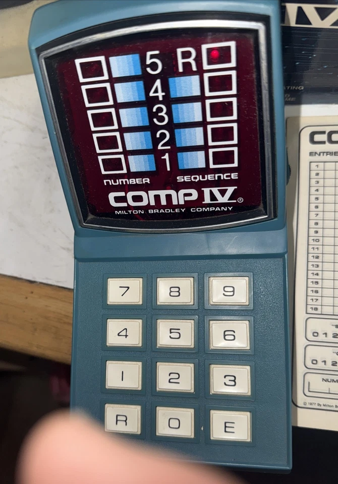 1978 Milton Bradley Comp IV Game in Original Box W/ Instructions Tested Working - Image 4 of 4
