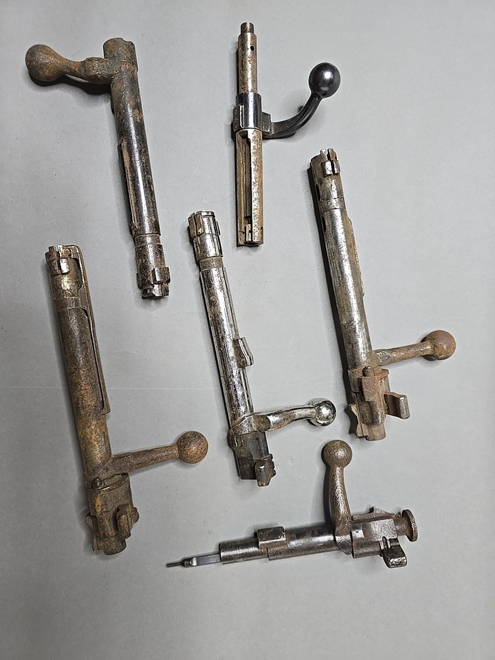 Lot of Vintage Rifle Bolts 6 different bolts | eBay