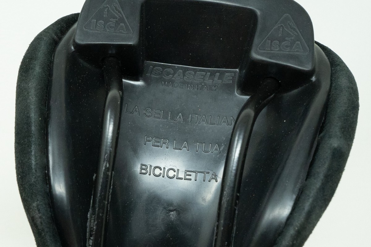 TORNADO By ISCASELLE イタリア産　サドル　黒 Iscaselle Tornado Black Leather Saddle NOS - Cicli Berlinetta