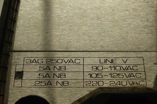 GRANVILLE-PHILIPS 316 VACUUM GAUGE CONTROLLER, Catalog no. 316002 (Working) - Picture 4 of 5