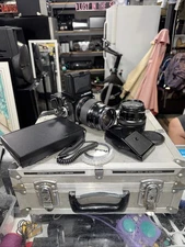 Zenza Bronica ETR Film Camera Zenzanon 75MM F2.8 Lens / 105MM Accessories Case!