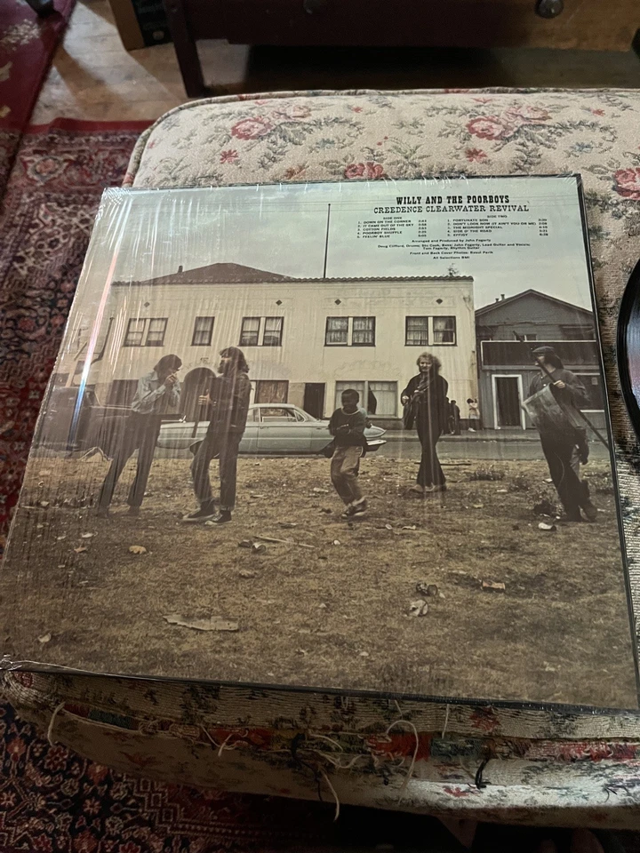 CREEDENCE CLEARWATER REVIVAL:Willy & The Poor Boys-U.S. LP 69 Fantasy 8397 - Image 2 of 4