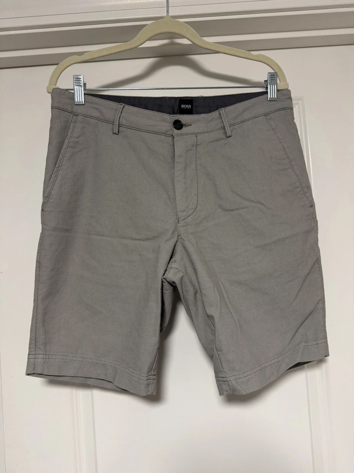 Hugo Boss, Men’s Stretch Shorts, Gray, Size 30R
