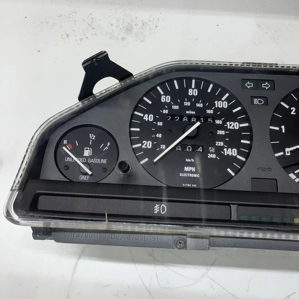 BMW 3-SERIES E30 INSTRUMENT CLUSTER 7K SPEEDOMETER TACH MOTORMETER 325i 325is - Image 2 of 4
