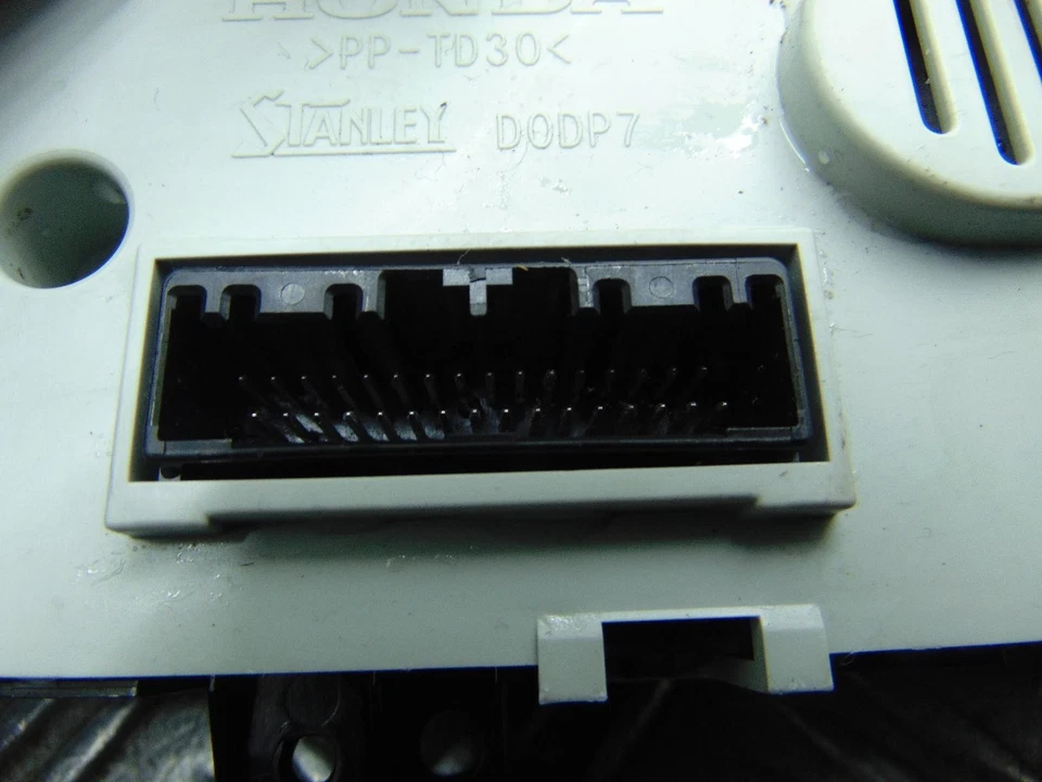 Honda Jazz Heater Ac Climate Controller Unit With Ac Mk4 2014-2020S - Image 3 of 4