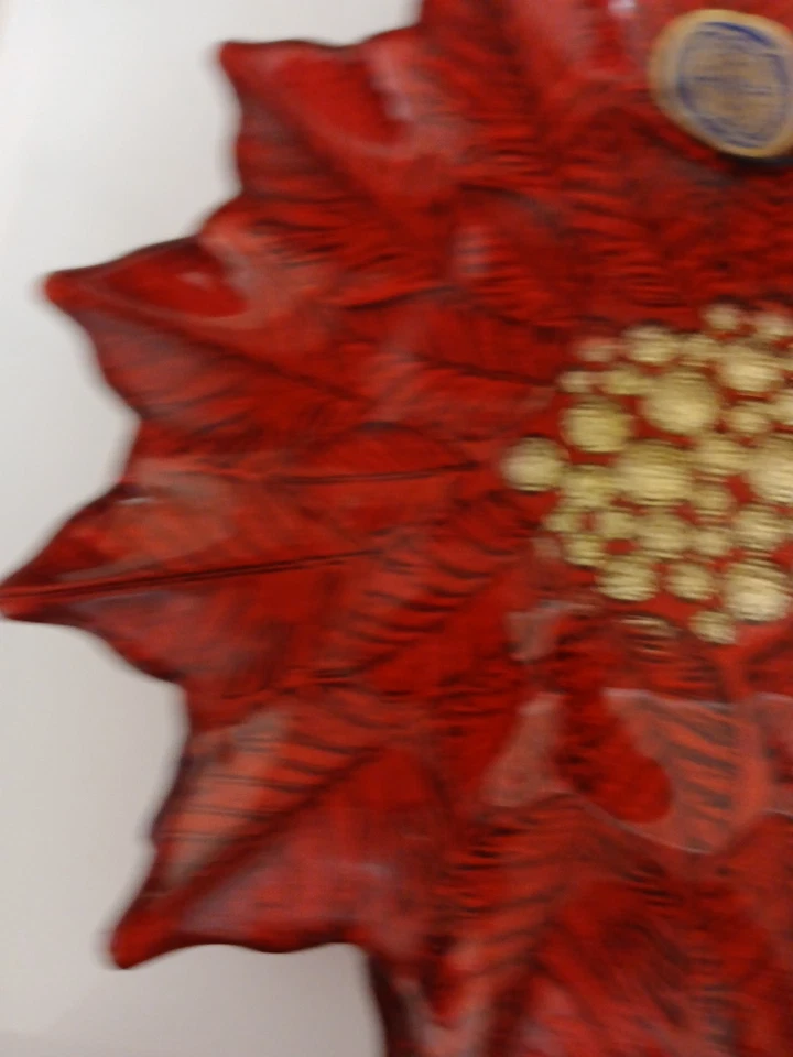 Juego de 3 platos de caramelo/lateral de vidrio de flor de pascua rojo y dorado de 9" Foto 4 de 4