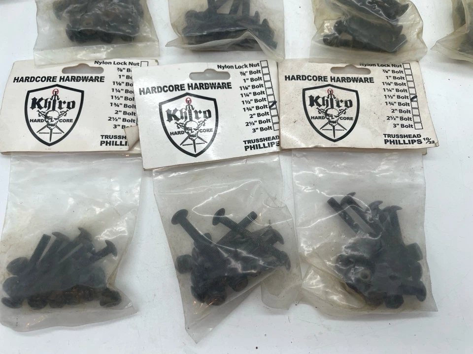 Lote de herrajes para monopatín Khiro - Phillips Flat and Trusshead 1-1/2 - 1-3/4 Foto 2 de 4
