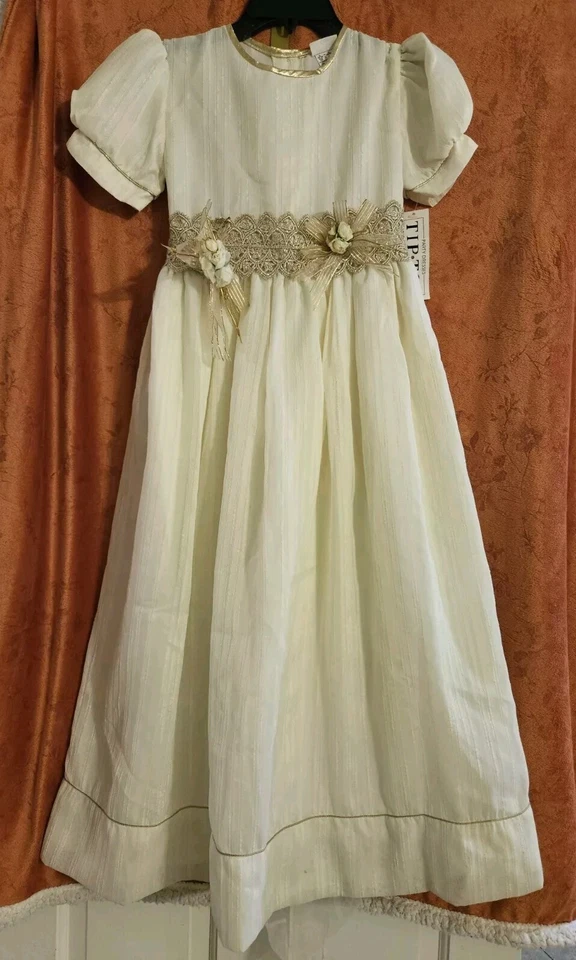 TIP TOP TEEN DRESS SZ 12 CREAM METALLIC GOLD MATCHING WAISTBAND FLOWER HAIR PIN - Image 2 of 4