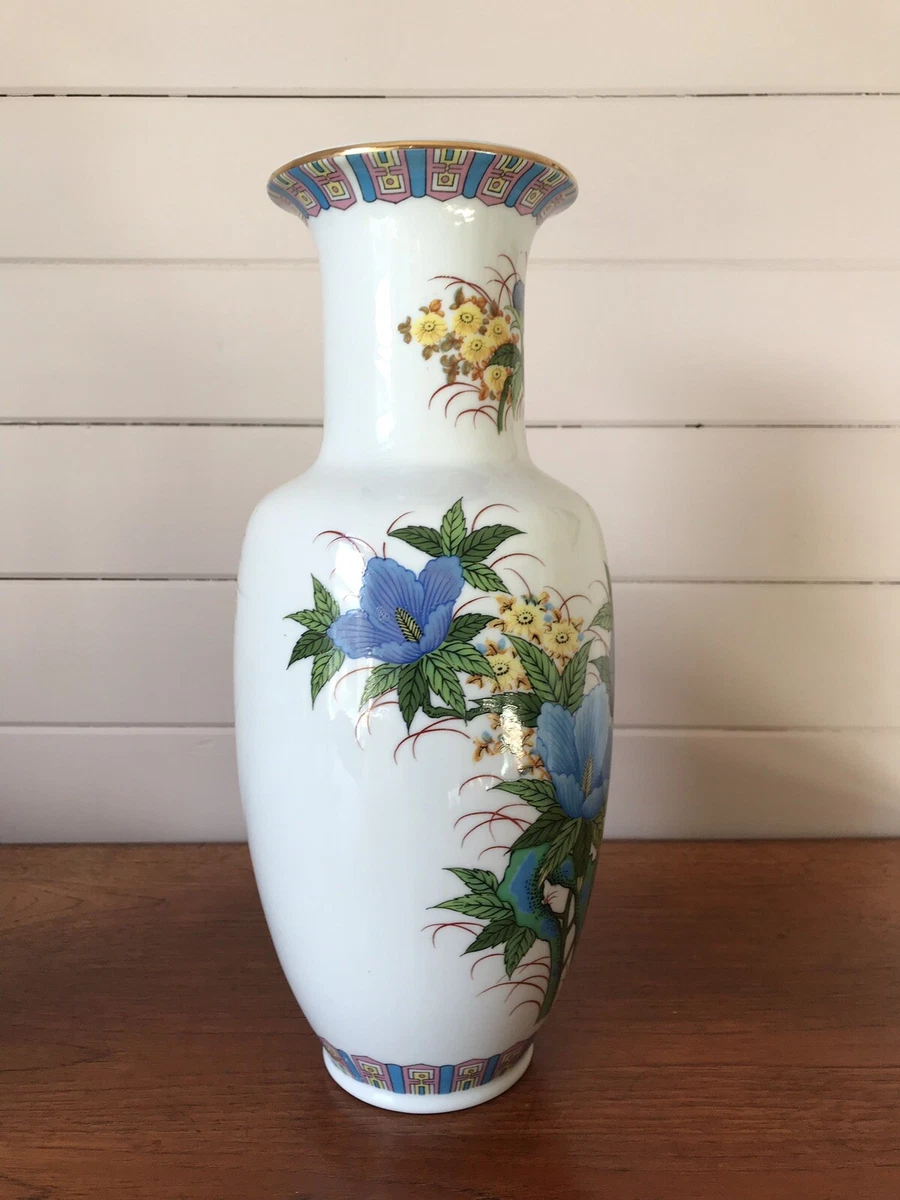Vintage Large Chinese Vase Hand Painted Vase 