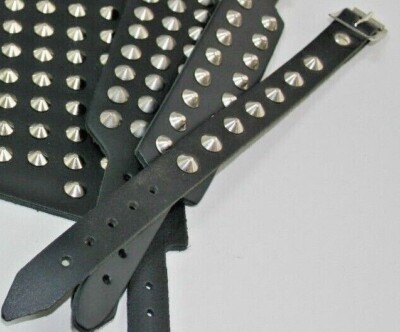 1-REIHIGES NIETEN-Lederarmband - verschiedene Farben & Stile - Goth Punk Mode
