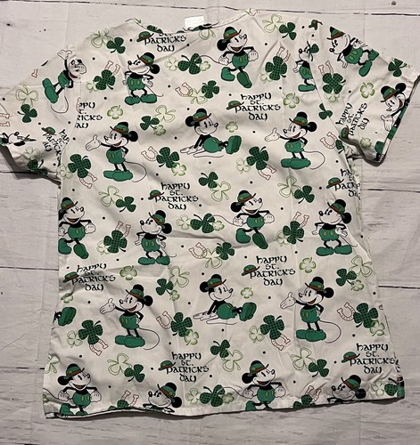 Disney Mickey Mouse St Patricks Day Scrub Top Womens Medium V Neck Green Lucky - Picture 6 of 10