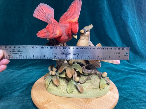 Vintage PORCLEIN Figurine - "Cardinal" by Andrea Sadek (B-07) - Picture 15 of 16