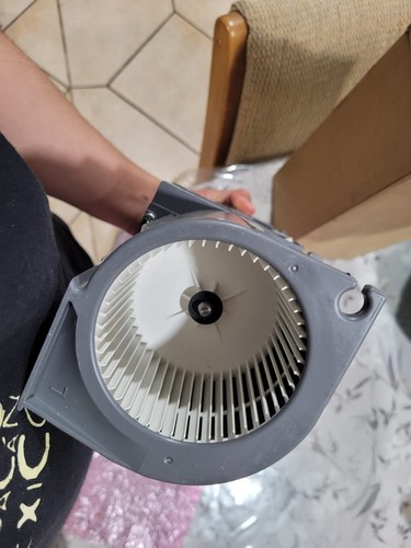 NEW OEM Samsung DE31-00028N Microwave Blower Ventilation Fan Assembly - Picture 5 of 8