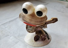 Vintage SEA SHELL BOBBLEHEAD FROG FIGURE WITH GUITAR "ALOHA HAWAII"
