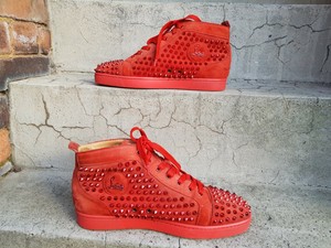 spike louboutin trainers