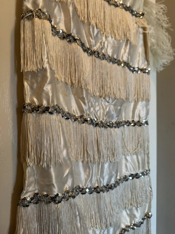 Handmade Roaring 20's With Fringe Flapper Costume Women Size Medium Feather Band - Image 2 of 4