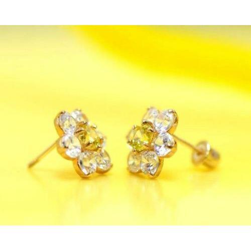 14k Yellow Gold Flower CZ Stud Earrings - Afbeelding 11 van 24
