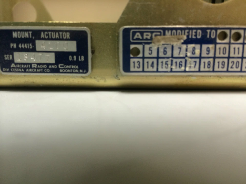 Servo montaje ARC 444415-4100 Foto 2 de 3