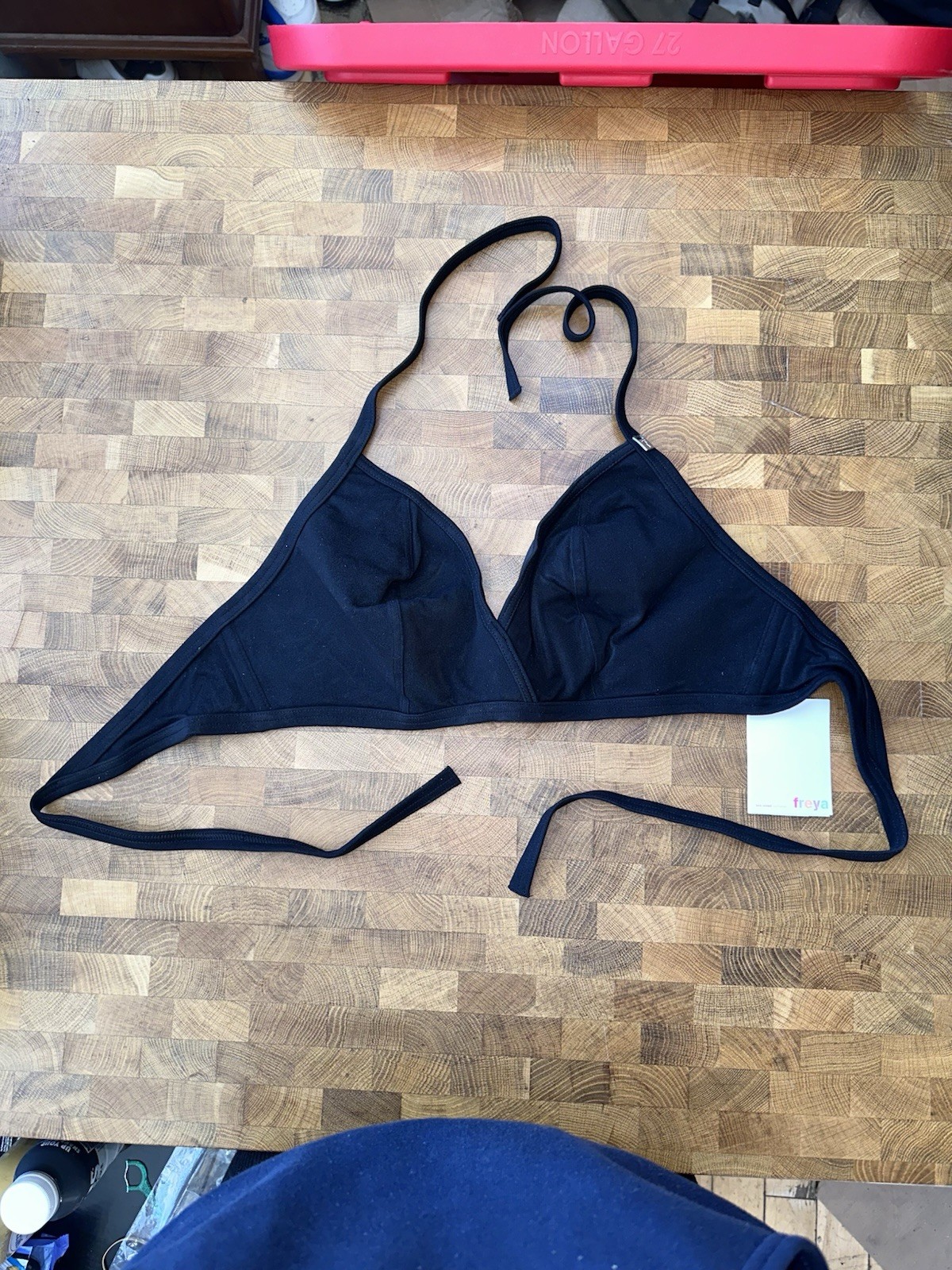 NWT Freya Remix 9272BK Black Padded Halter Bikini Top 36F (US/UK) / 80F (EU)
