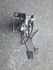 91-99 Mitsubishi 3000gt Stealth Clutch Brake Pedal Assembly 91-99 Mitsubishi 3000gt Stealth Clutch Brake Pedal Assembly
