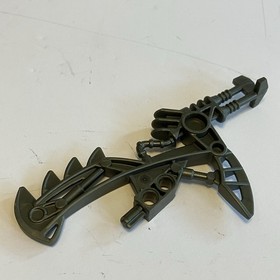 LEGO Bionicle Piraka 8904 Avak 100% Complete No Zamors No Box No Manual
