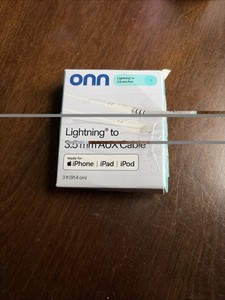 Onn Audio/Aux Jack Cable Open Box