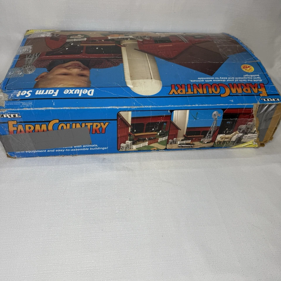 ERTL Toy Deluxe Farm Country Farm Set - Image 3 of 4