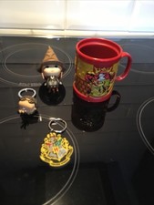 Harry Potter Cup Figure And 2 Key Rings New