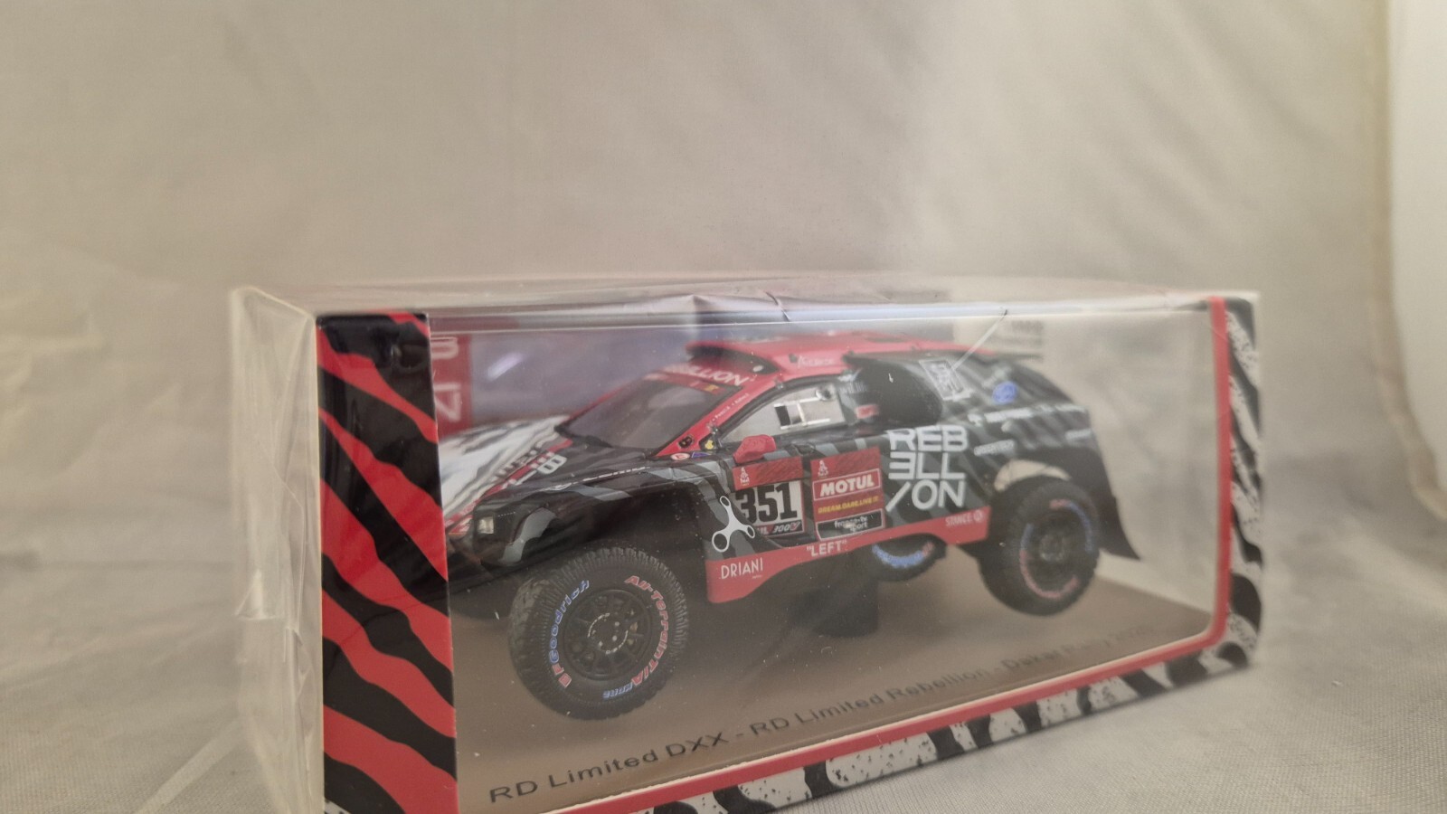 Spark S5883 RD Limited DXX N°351 voiture miniature rallye raid dakar 1/43