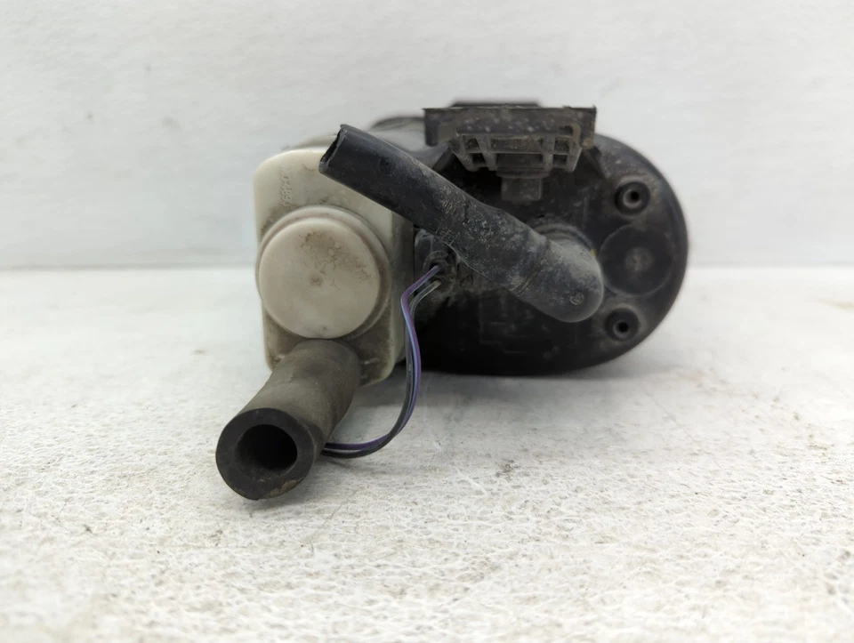 Jeep Patriot 2010 bote de carbón de vapor de combustible R2HCC Foto 3 de 4