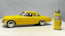 Greenlight 1953 Studebaker Commander YELLOW GL-173 1:64