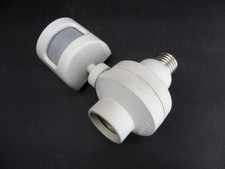 Motion Activated Sensor - Light Bulb Socket adaptor Automatic On Off