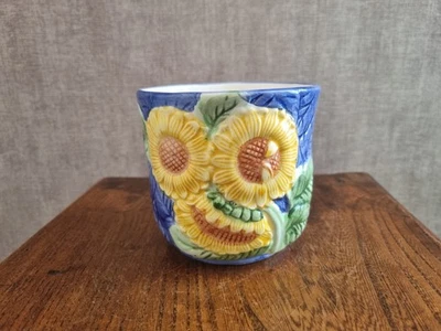 Cache-Pot Vintage Bleu 3 Tournesols en Relief Pot Fleurs Décoratif 10 cm - Photo 1/4