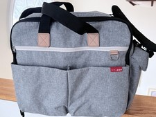 Skip Hop Iconic Duo Weekender Extra Large Diaper Bag Grey Melange w/ Pad