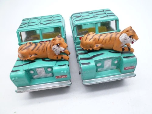 VINTAGE CORGI TOYS DAKTARI GIFT SET LAND ROVER 109" WB PAIR 1960s