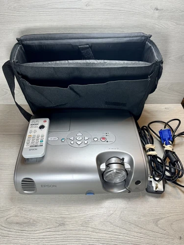 Epson EMP-62 LCD Projector With Bag And Remote