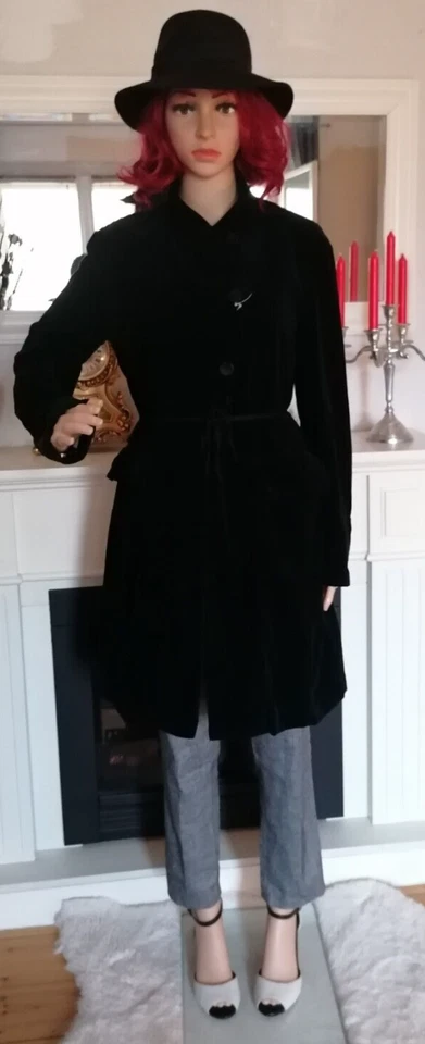 Oska Mantel sehr Feine Cord Gr. 1 - 38-40 Slim  Nachtblau Neuw NP € 479,0 - Bild 2 von 4