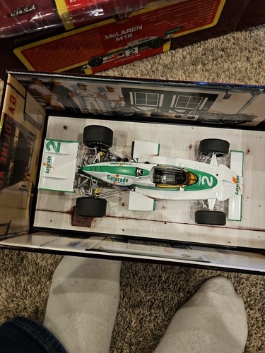 CAROUSEL 1 #4803 MCLAREN M16 1975 INDY 500 #2 JOHNNY RUTHERFORD GATORADE W. COA - Picture 7 of 10