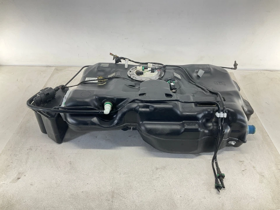 14-19 MERCEDES-BENZ CLA-Class CLA250 FWD Fuel Tank - Image 4 of 4