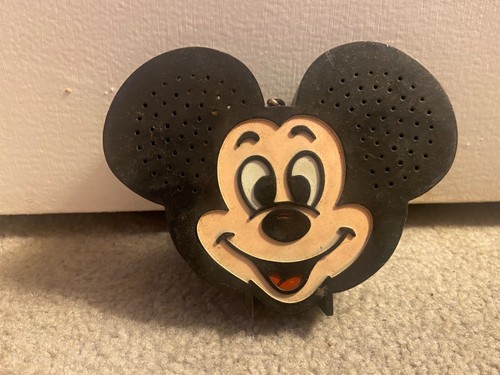 VINTAGE Mickey Mouse Head Face Transistor Radio AM FM NOT WORKING - 第 1/5 張圖片