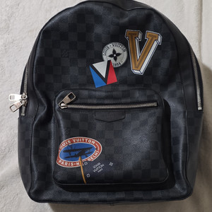 Lv World Tour | eBay