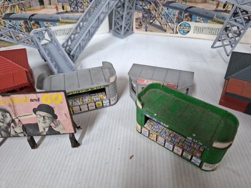 Airfix Model Railway Buildings. Spares Or Repair - Picture 4 of 10