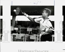 1993 Press Photo San Antonio Racquets Tennis Player Andrew Sznajder Returns Shot