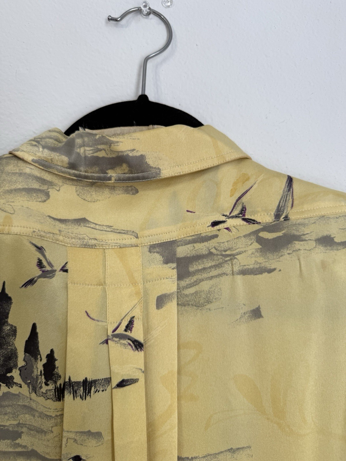 Vintage Women’s Silk Escada Landscape Blouse Size 40 Rare Find! image 9